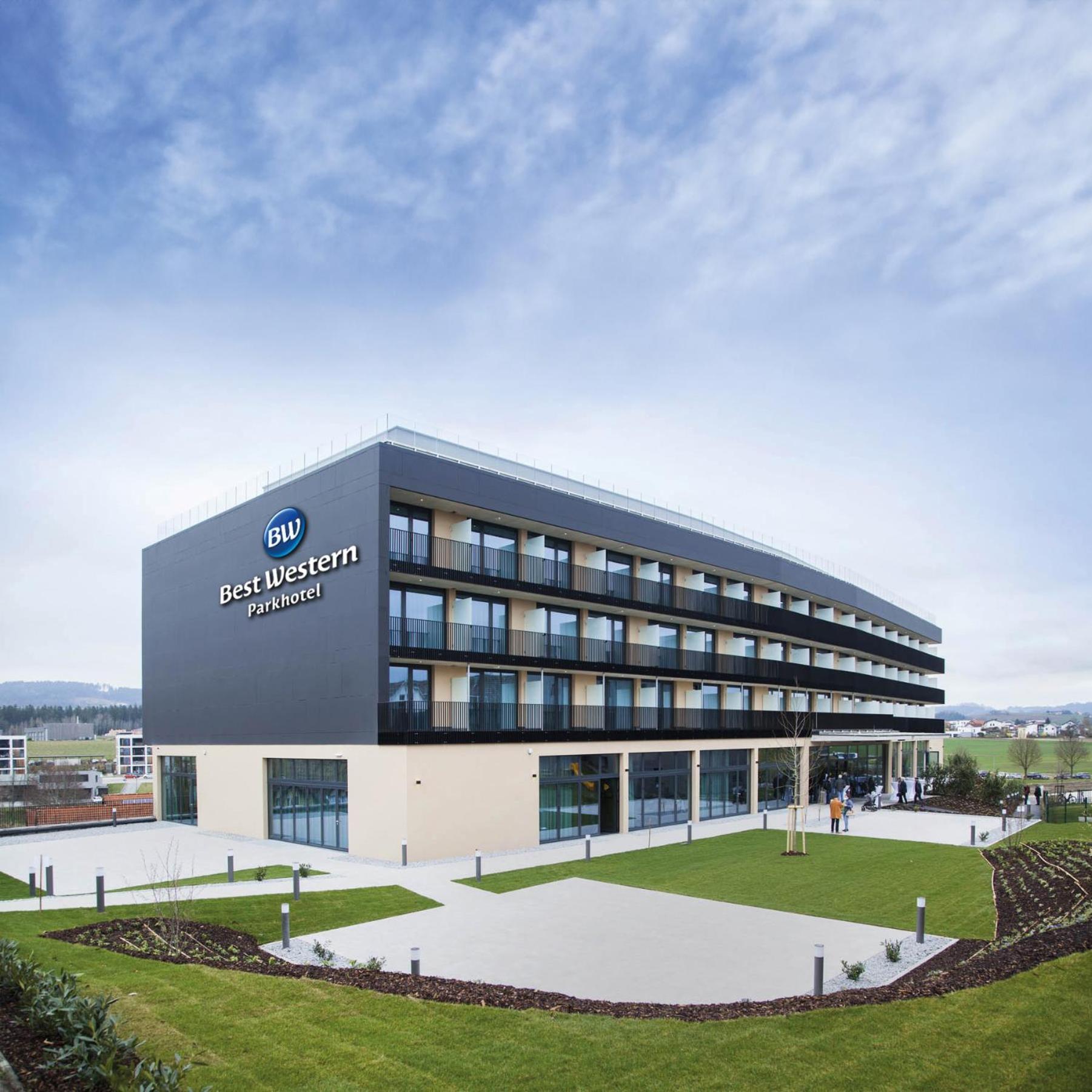 Best Western Parkhotel Hagenberg Hagenberg im Muhlkreis Esterno foto